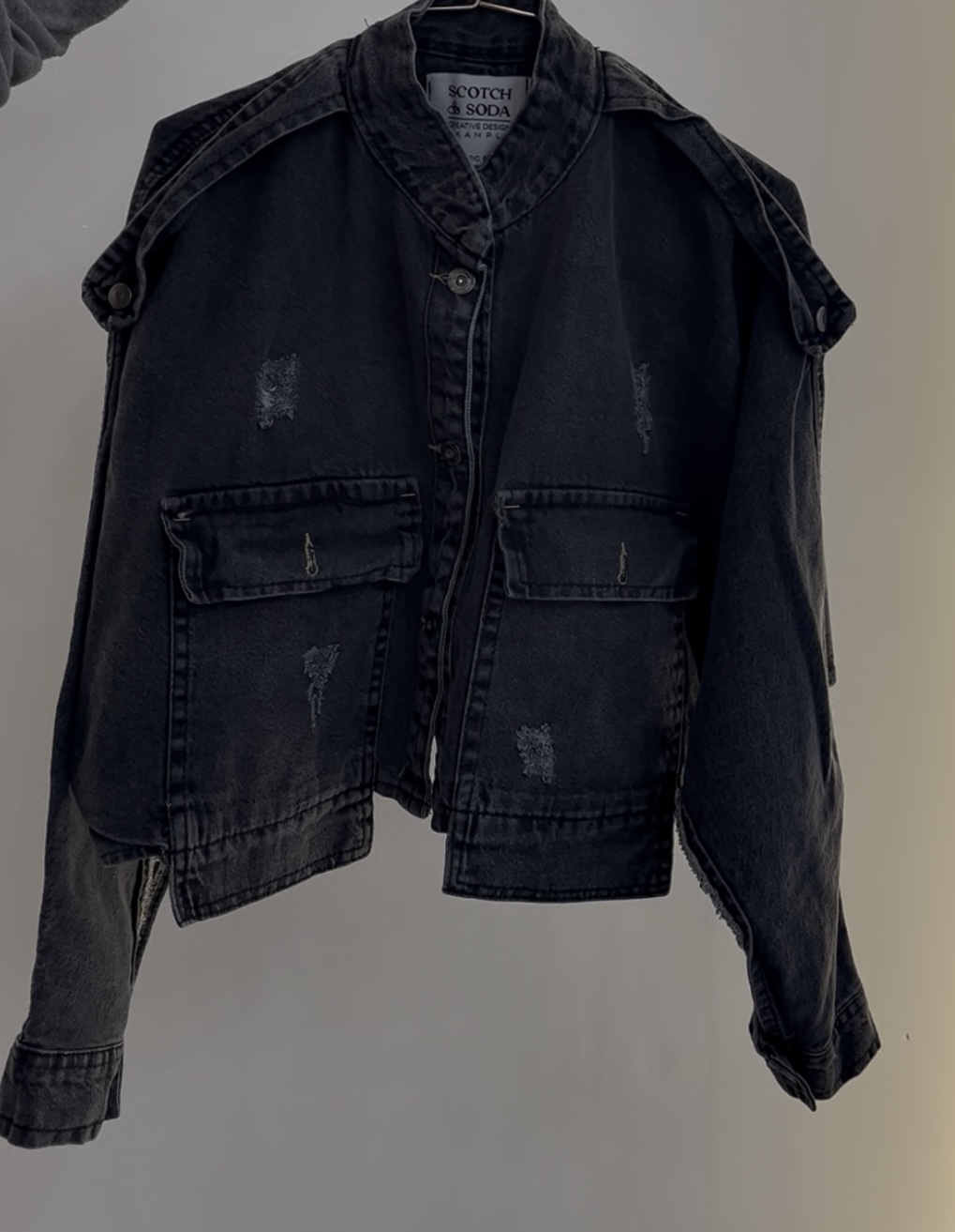 تصویر کراپ کت جین 